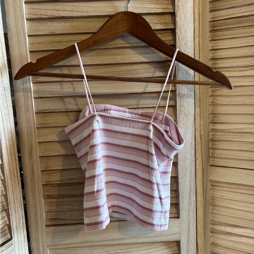American Eagle tiny top - Picture 3 of 3